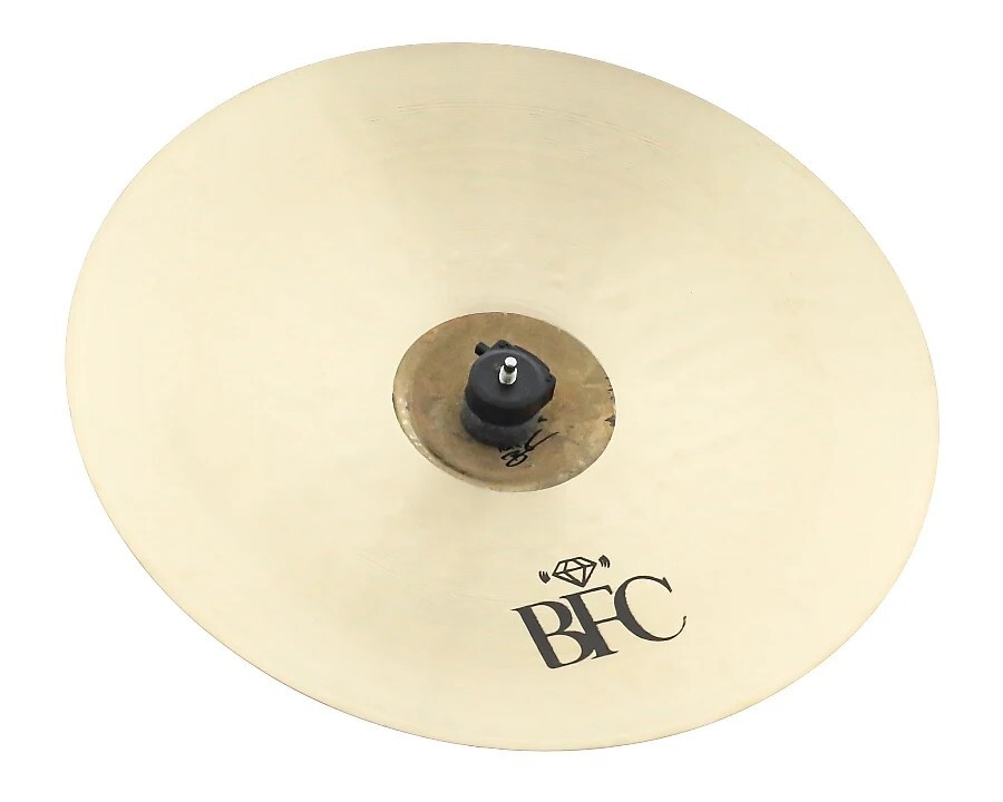 Dry Dark Crash 16"