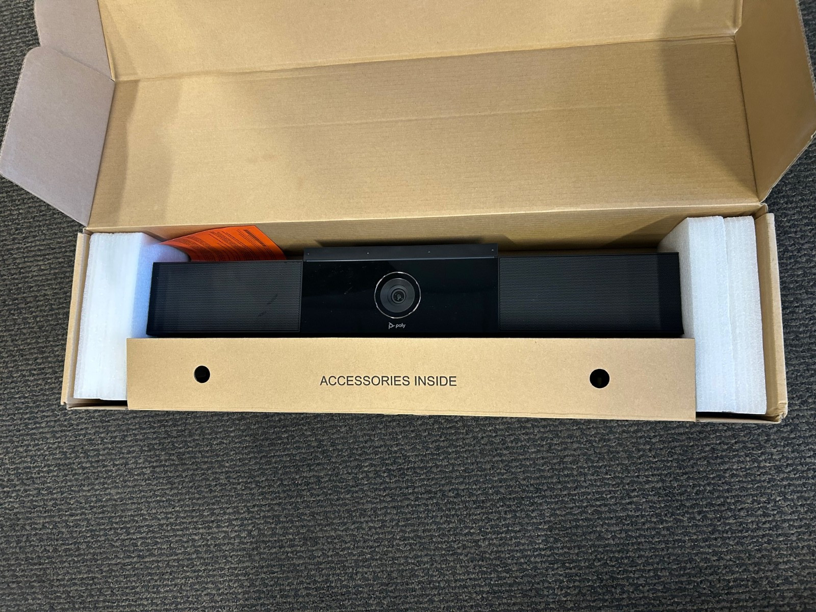 Polycom Poly Studio P009 4K HD USB Video Conference System (UNIT & CABLES)