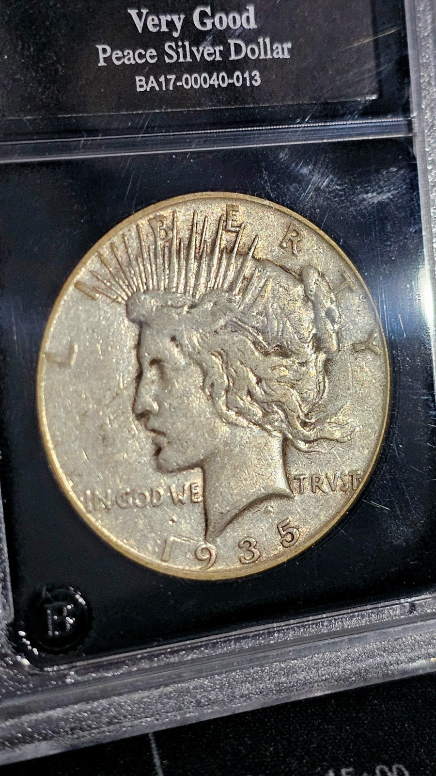 1935 United States Peace Silver Dollar - Philadelphia