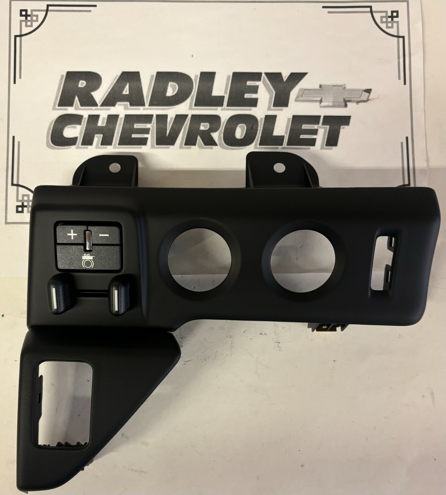 NEW GM OEM 2015 TAHOE, YUKON INSTRUMENT PANEL CLUSTER SWITCHES- SWITCH 84109429