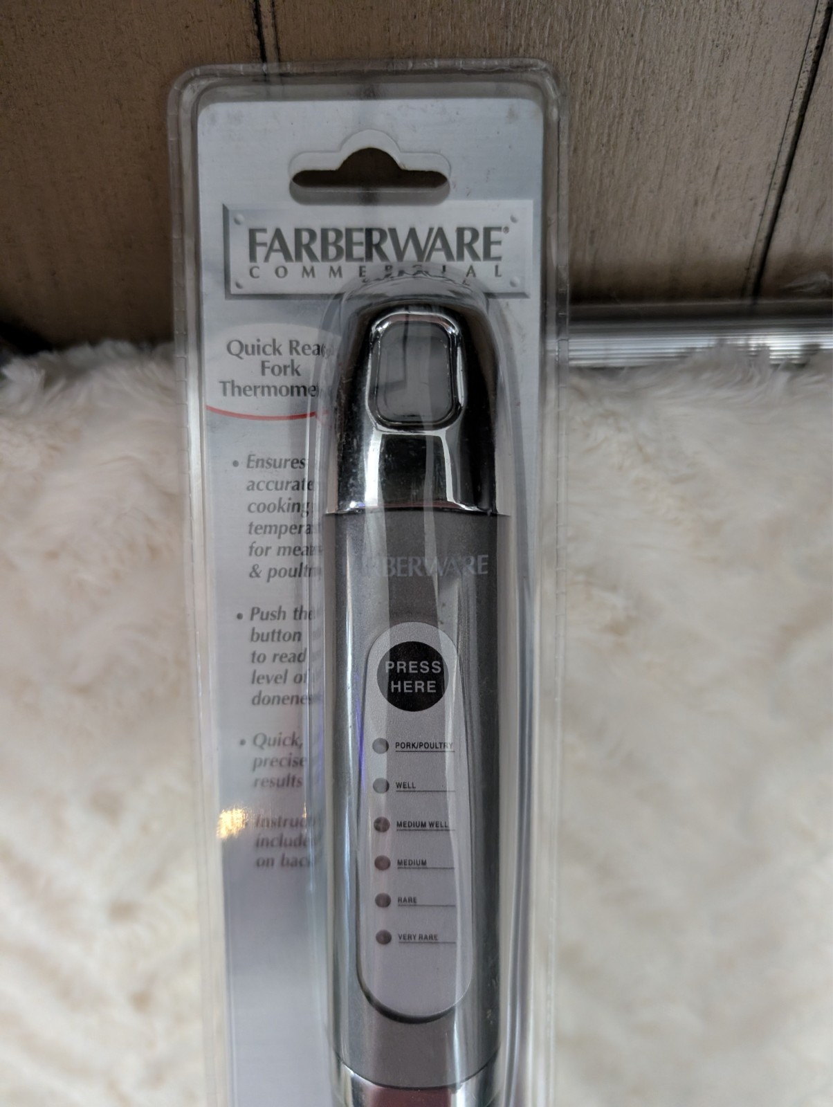Farberware Digital Meat Thermometer Fork for Grilling & BBQ Thanksgiving Turkey