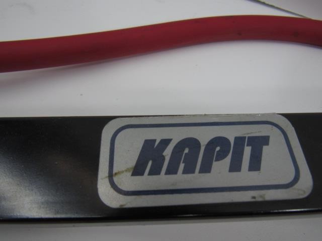 Kapit Semi Automatic Pneumatic Table Top Bottle Cap Tightener