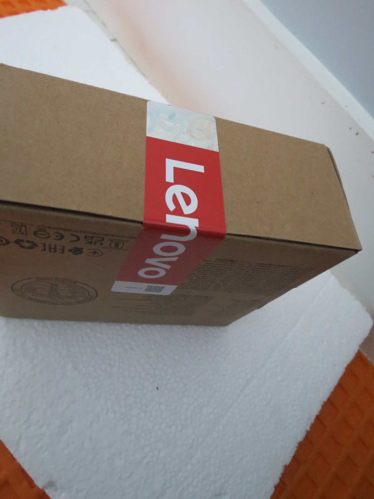 Lenovo ThinkVision MC50 1080p Webcam - Raven Black Brand New Sealed