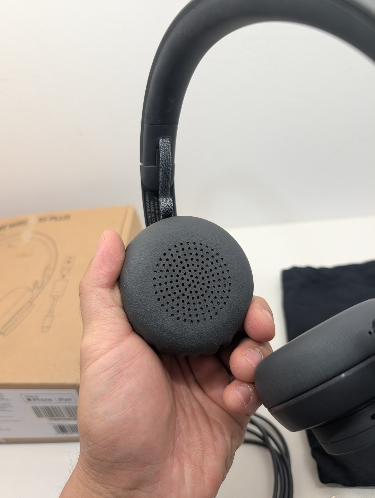 Logitech Zone Wireless Plus Bluetooth Headset Noise Canceling no dongle