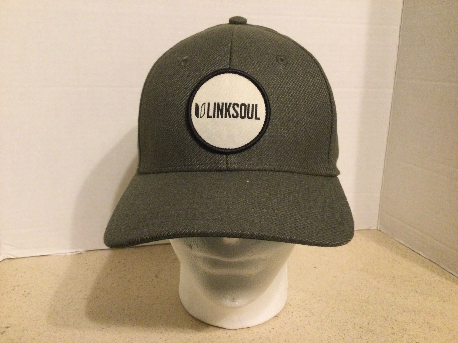 LINKSOUL Flex-Fit Golf Hat Cap Sz S/M ARMY Green(gray) White Logo Patch NICE!