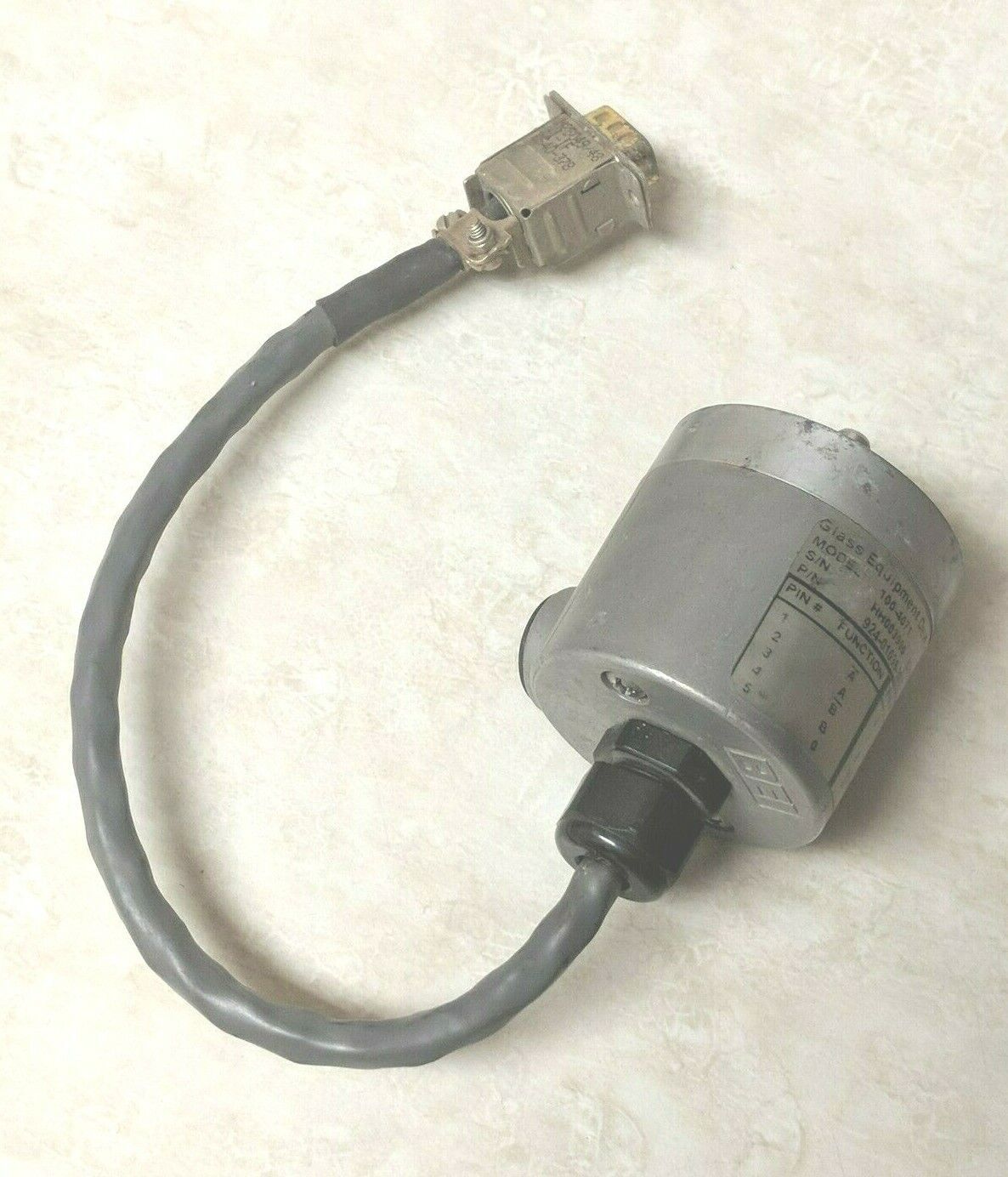 BEI Glass Equipment 924-01039-3083 Incremental Optical Encoder Model 100-4071
