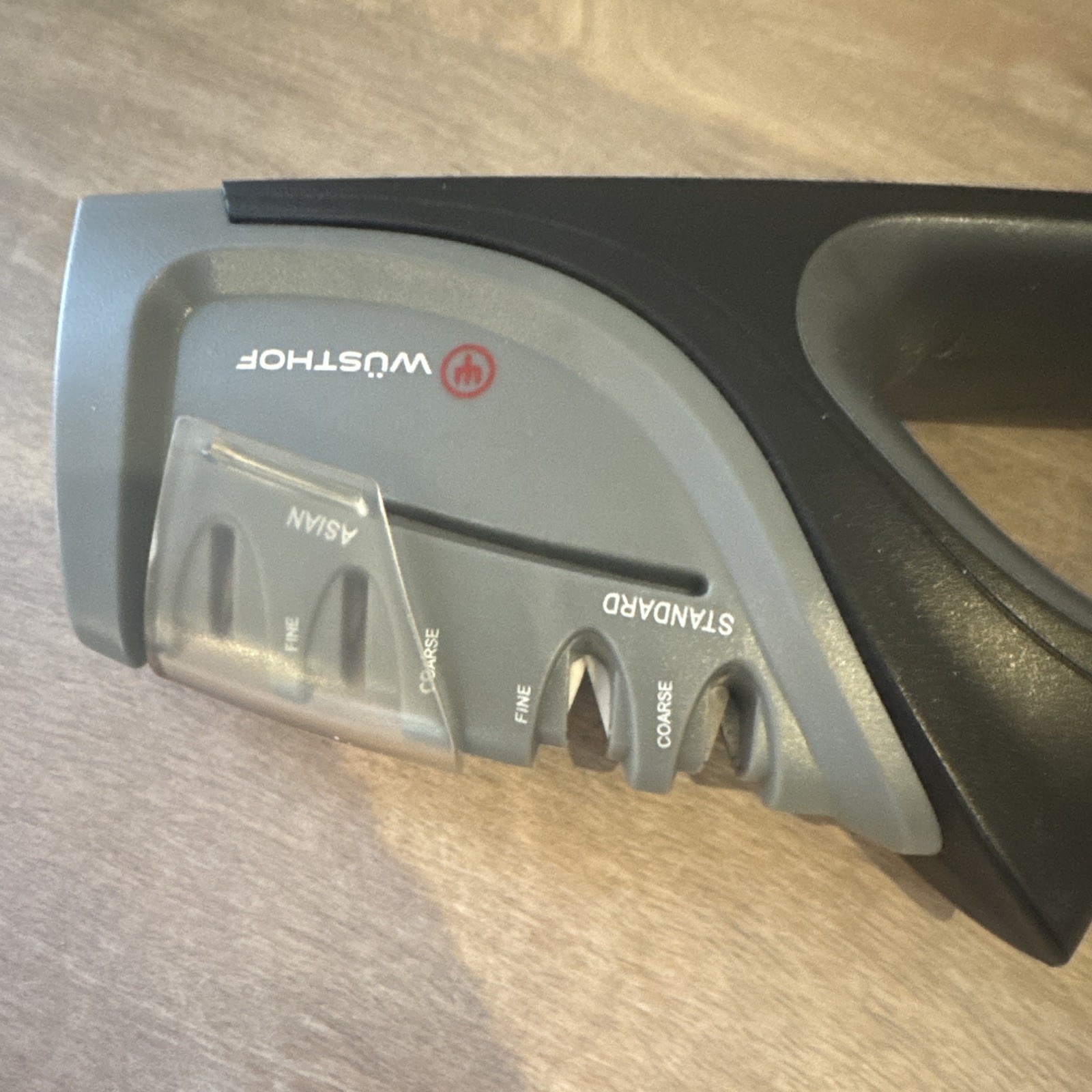 WÜSTHOF 4 Stage Manual Pull-Through Knife Sharpener, Coarse/Fine NEW