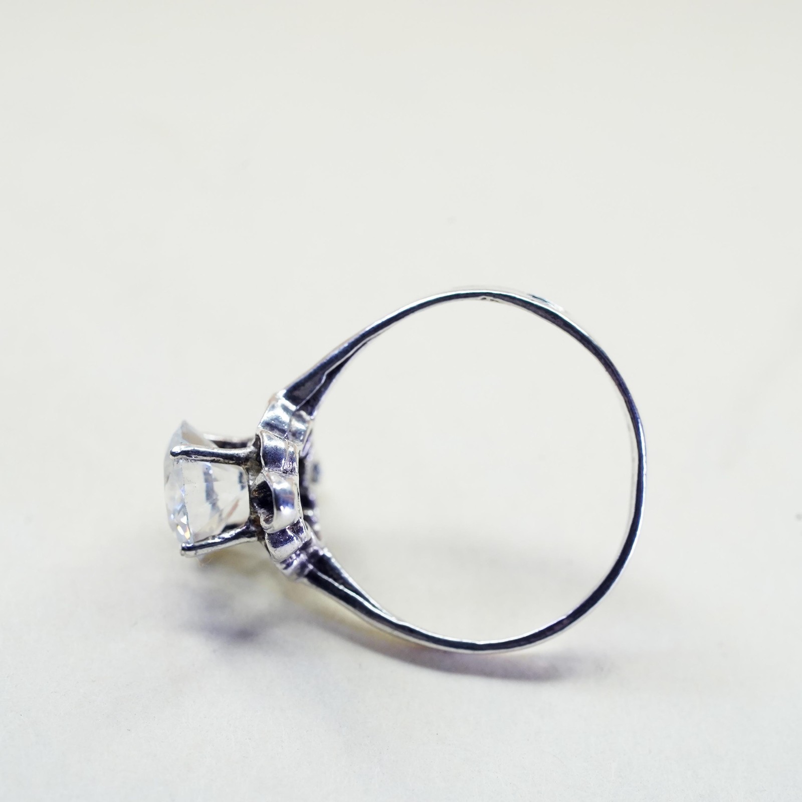 Size 5, vintage Sterling 925 silver Statement ring with cz