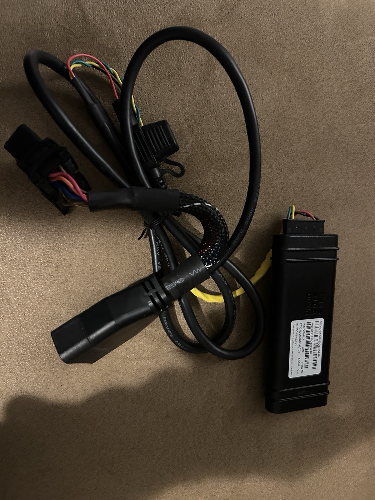 Phillips Connect EZTrac™ | Vehicle Tracker GPS Assets Tracker 25015-ALT01 VS-4LU