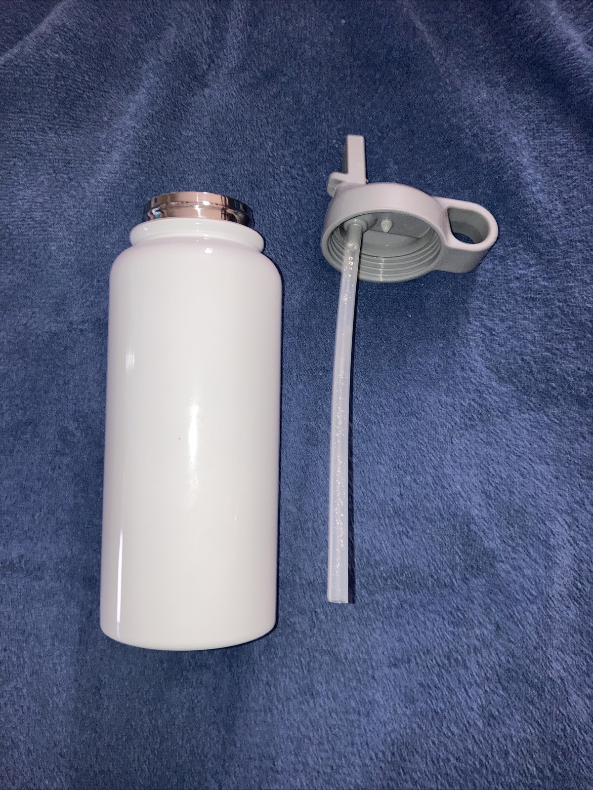 Stainless Steel Water Bottle with Handel 32oz  Flip top-Straw inc~ Celebrate It