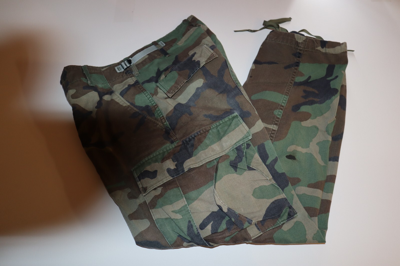 Woodland Camo BDU Pants US Military Size Small-Short Waist 27-31, Inseam 26-29 B