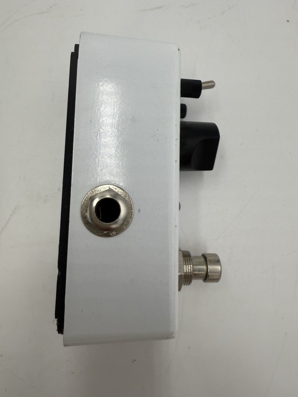 Donner Jet Convolution Flange Stompbox Pedal White
