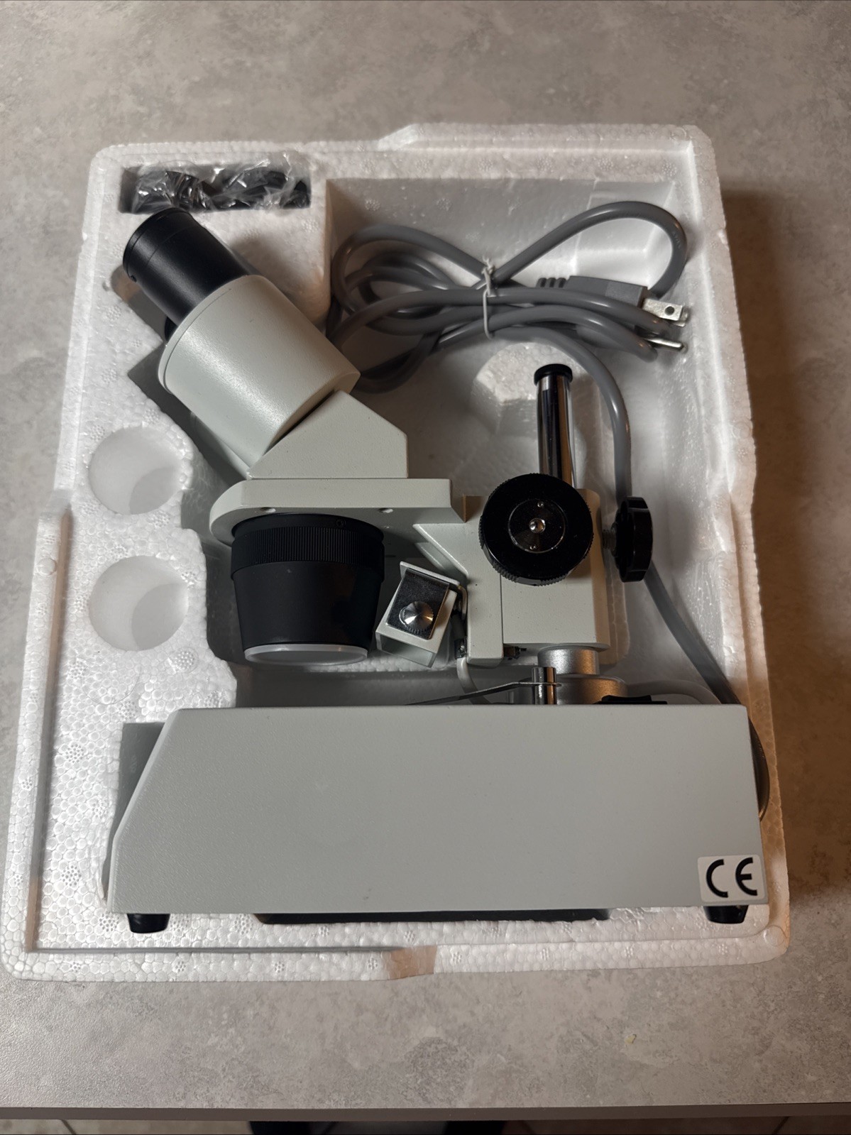AmScope 40X-80X Student Binocular Stereo Microscope with Dual Lights