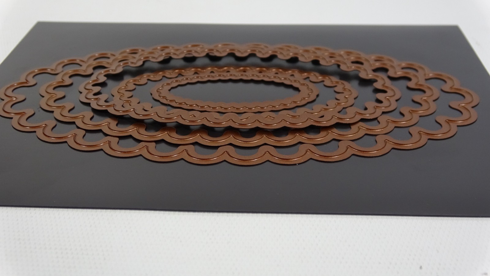 Quickutz We R Memory Keepers Nesting Scallop Ovals Cookie Cutter Die Set
