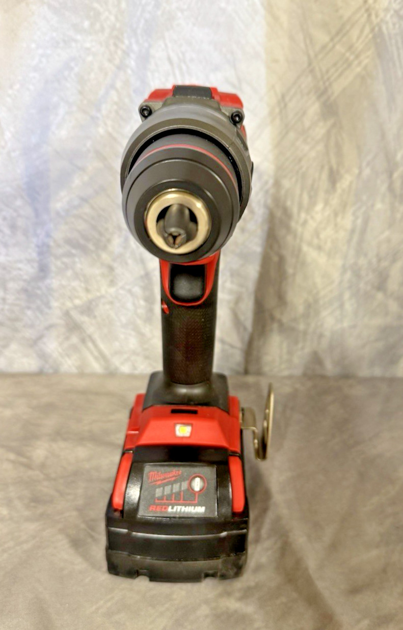Milwaukee Electric - Variable Speed M18 Fuel. 1/2 Hammer Drill-Driver KIT
