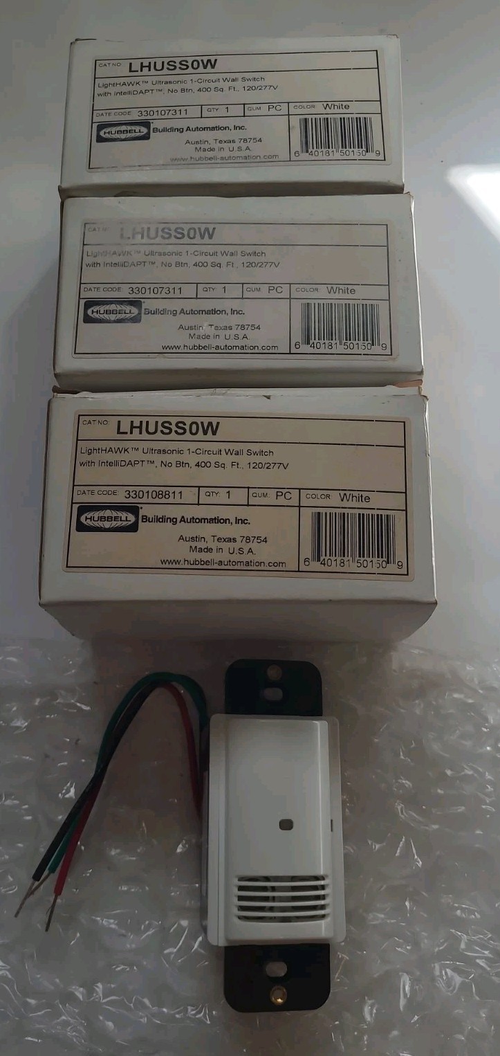 (3ea) NEW HUBBELL LHUSS0W Ultrasonic Wall Switch, 400 Sq. Ft., 120/277V, White