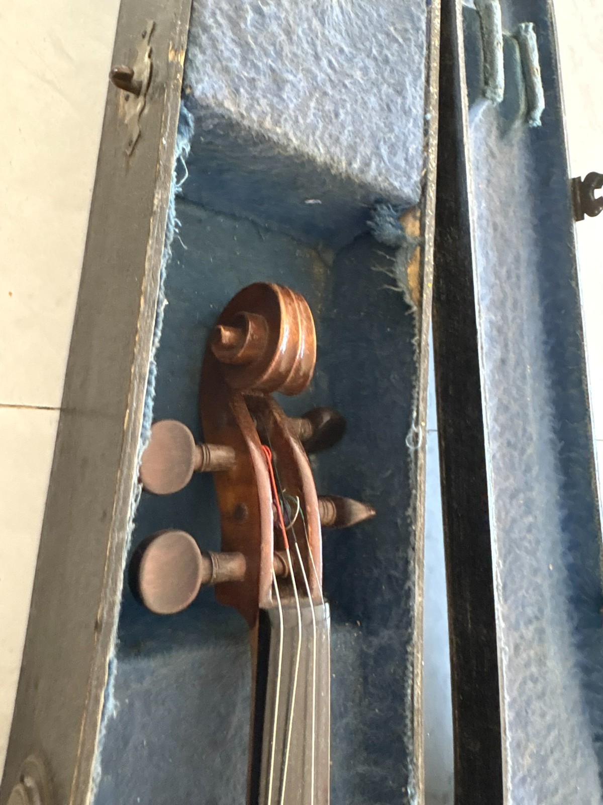 Stradivarius Mirecourt 4/4 violin mid 20th century made in France