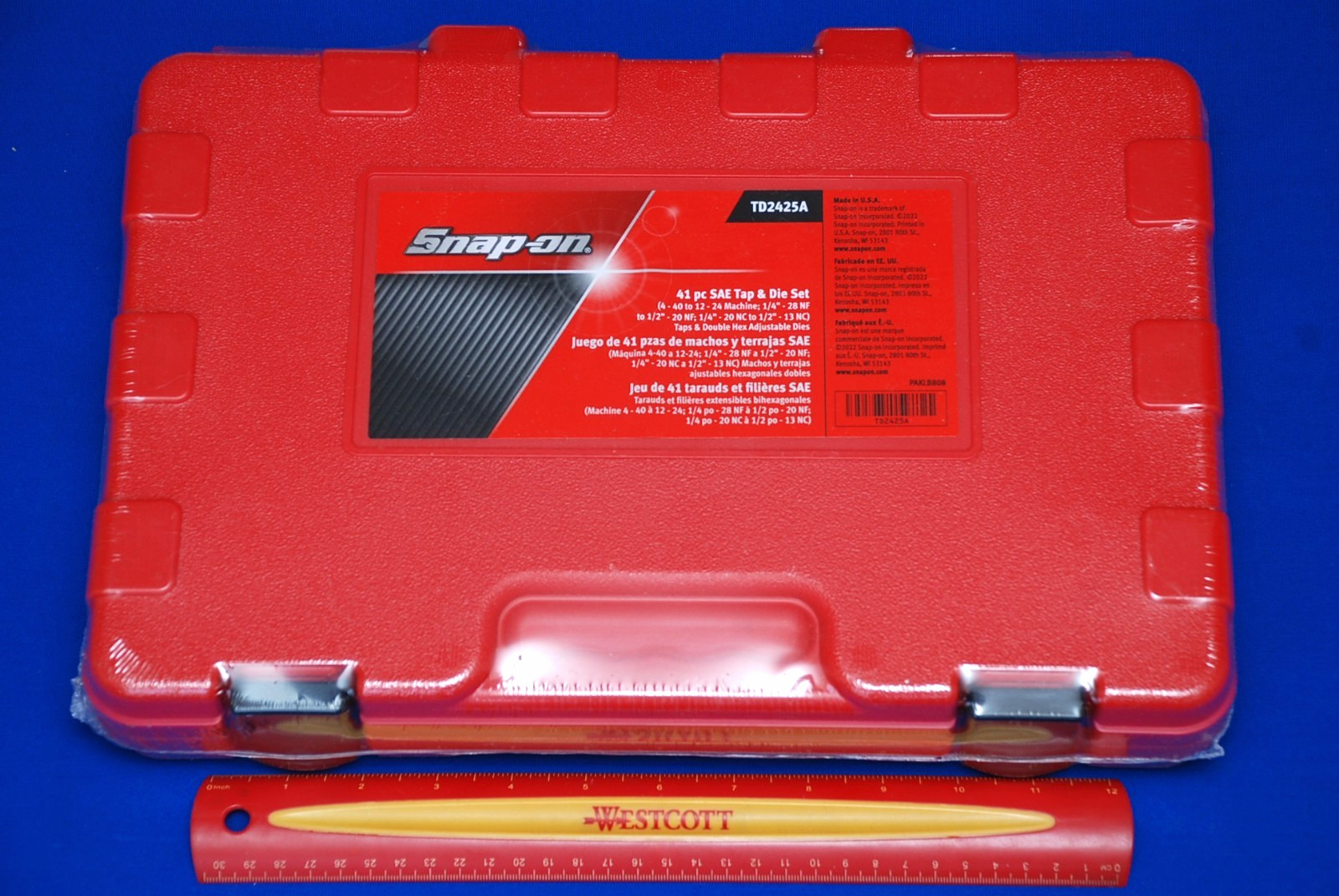 Snap-On Tools NEWEST Factory Sealed 41 Piece SAE Tap and Die Set TD2425A