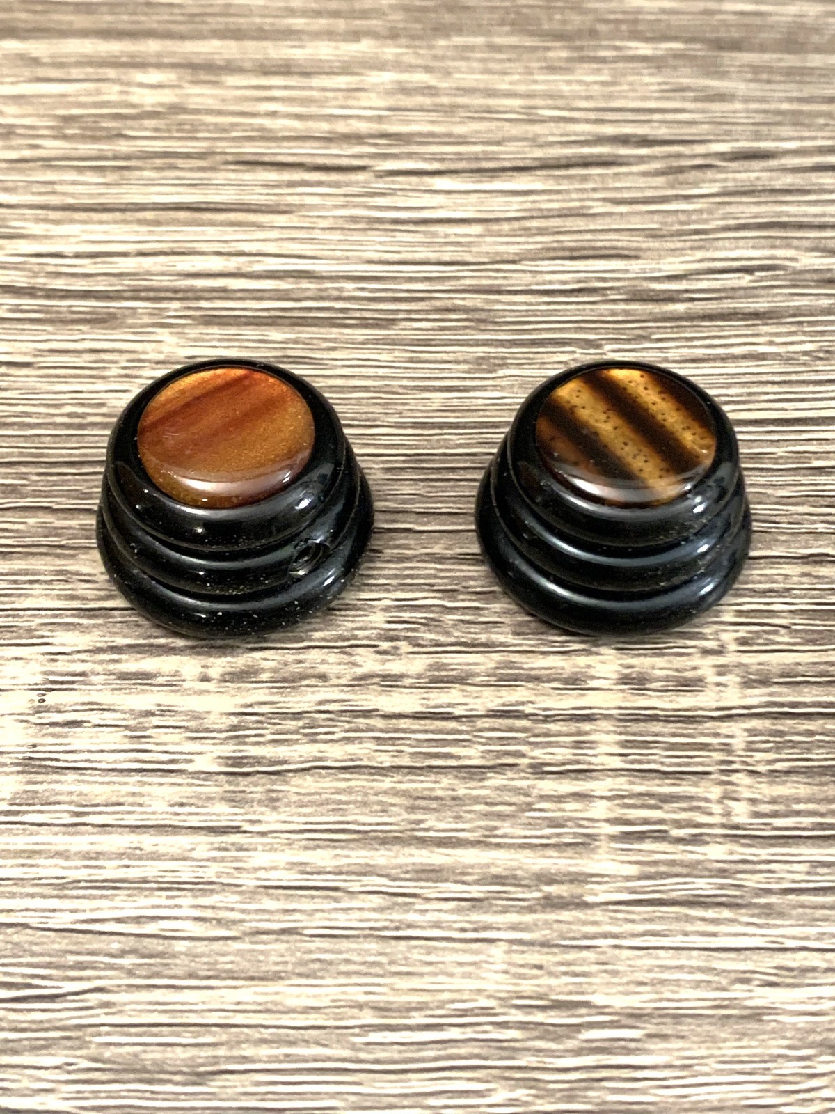 Metal Pyramid Knobs x2 Black Heavyweight Guitar Accessory Standard Fit Excellent