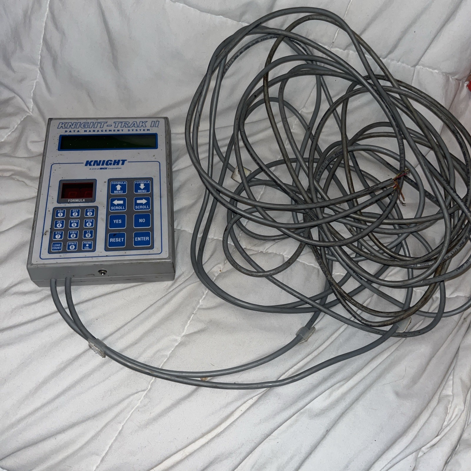 KNIGHT-TRAK II Data Management System Woth Cords FREE SHIPPING