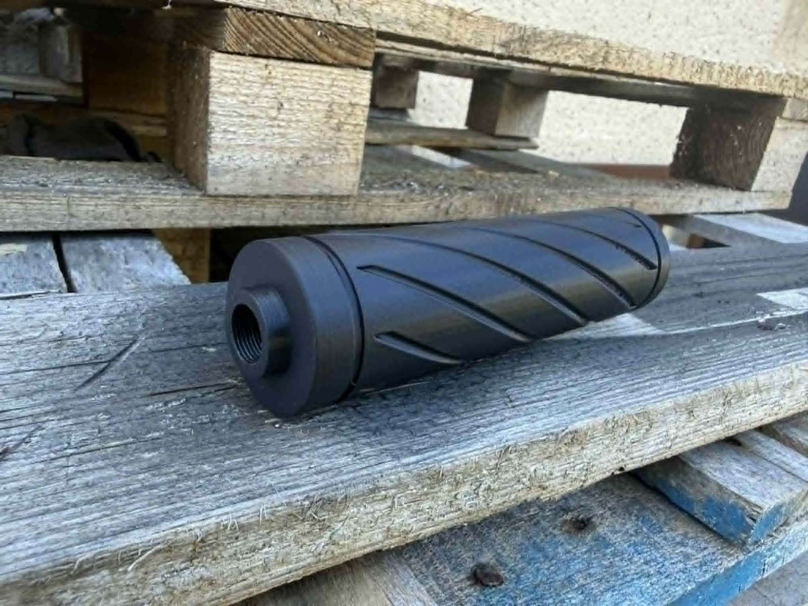 Black Airsoft Mock Suppressor/Silencer Barrel Extension Muzzle Attachment