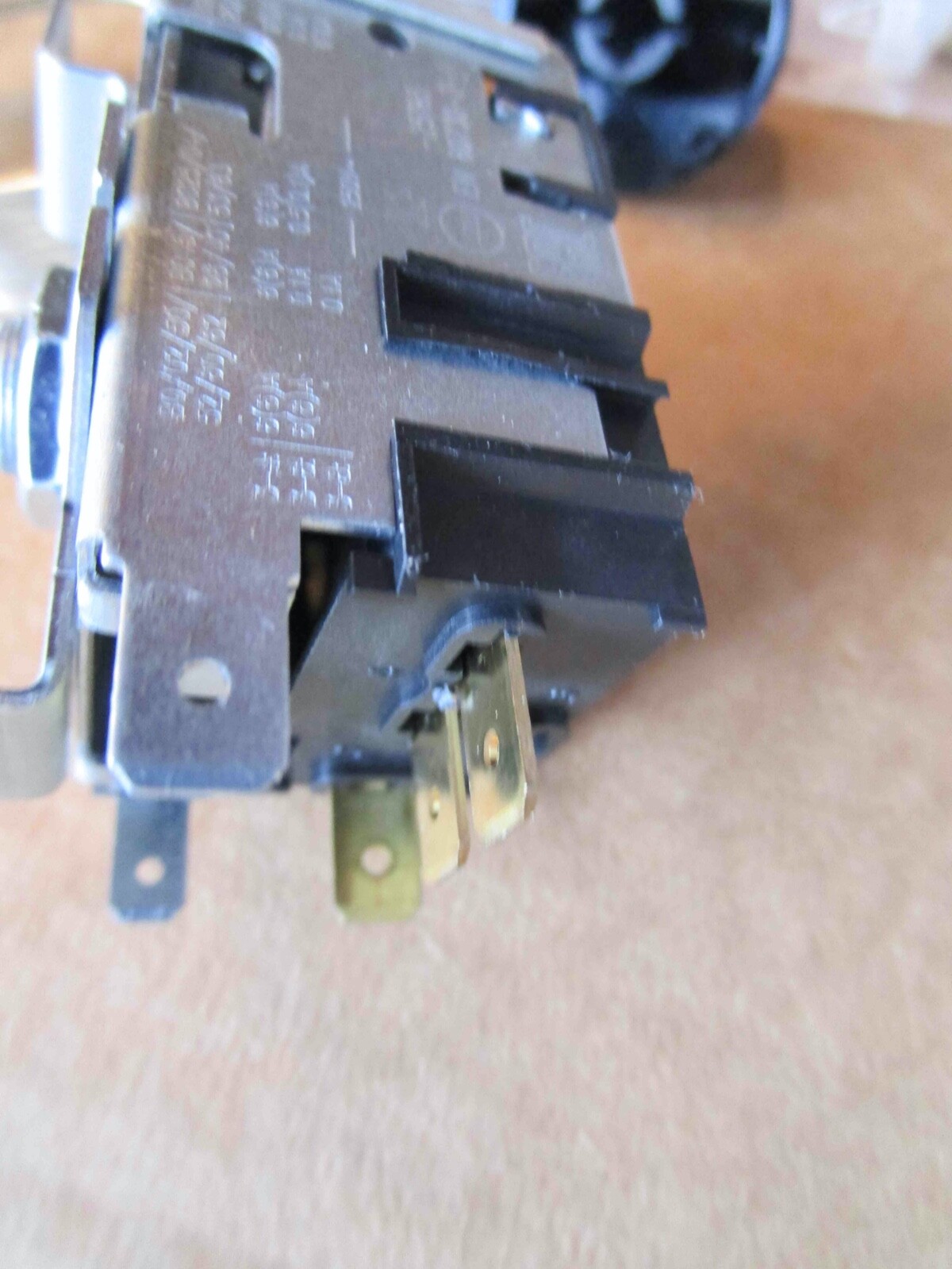 SUB ZERO 315W WINE COOLER REPLACEMENT KIT THERMOSTAT OLD NUMBER 7018670