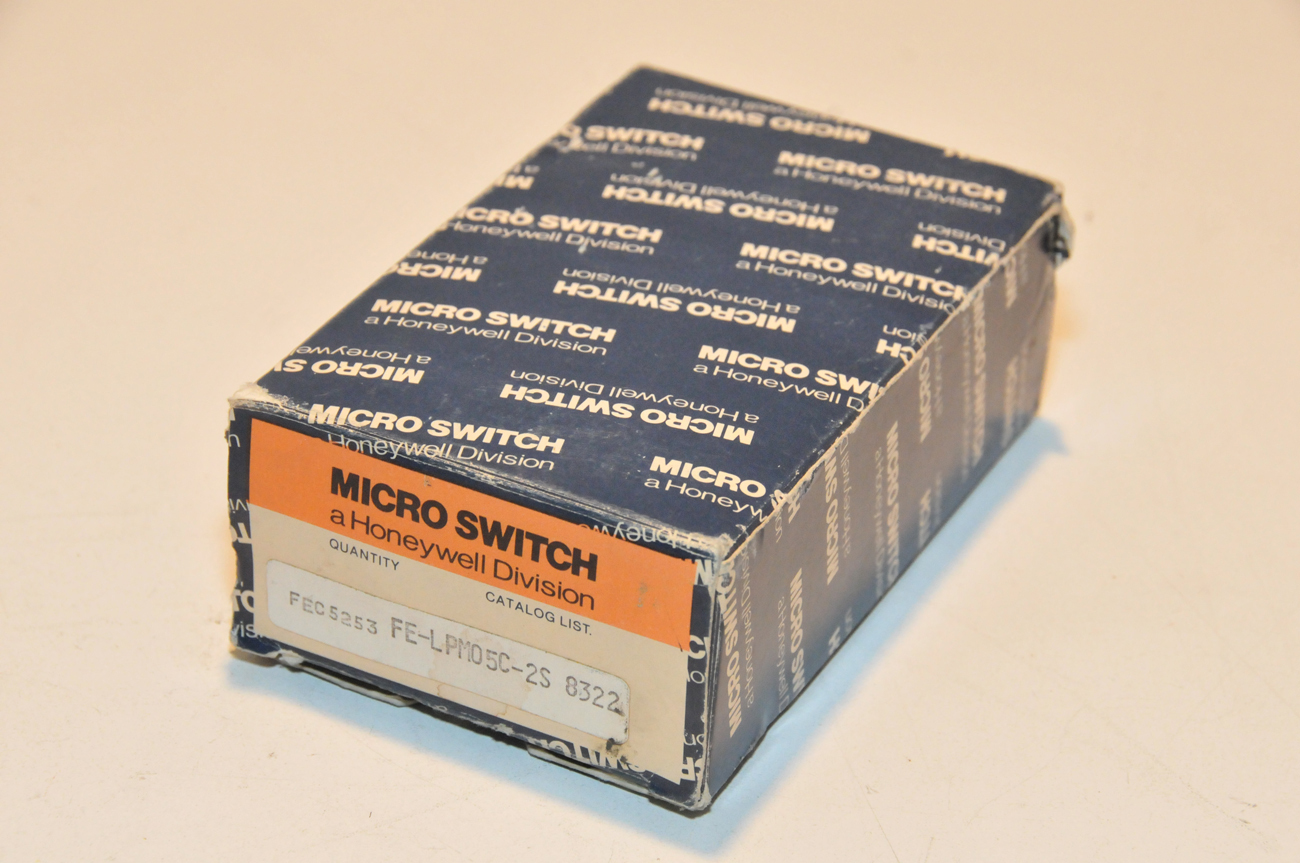 Honeywell Micro Switch FE-LPM05C-2S Photoelectric Sensor  NEW IN THE BOX!  $35