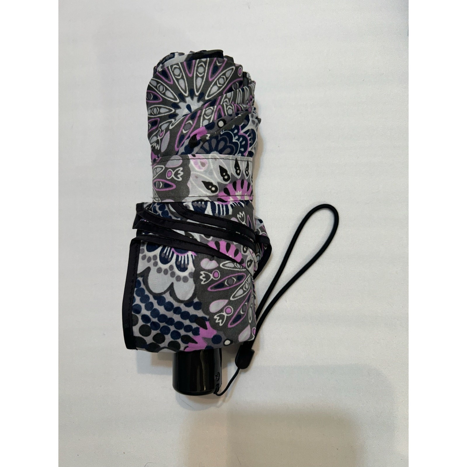 Vera Bradley Mini Umbrella Mimosa Medallion Pattern Automatic Button