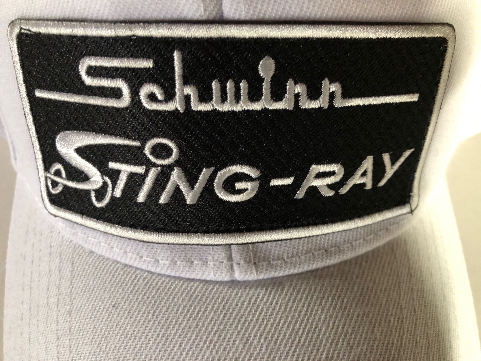 STINGRAY PATCH. SCHWINN SEW ON OR IRON ON ICONIC BICYCLE PATCH NEW CONDITION