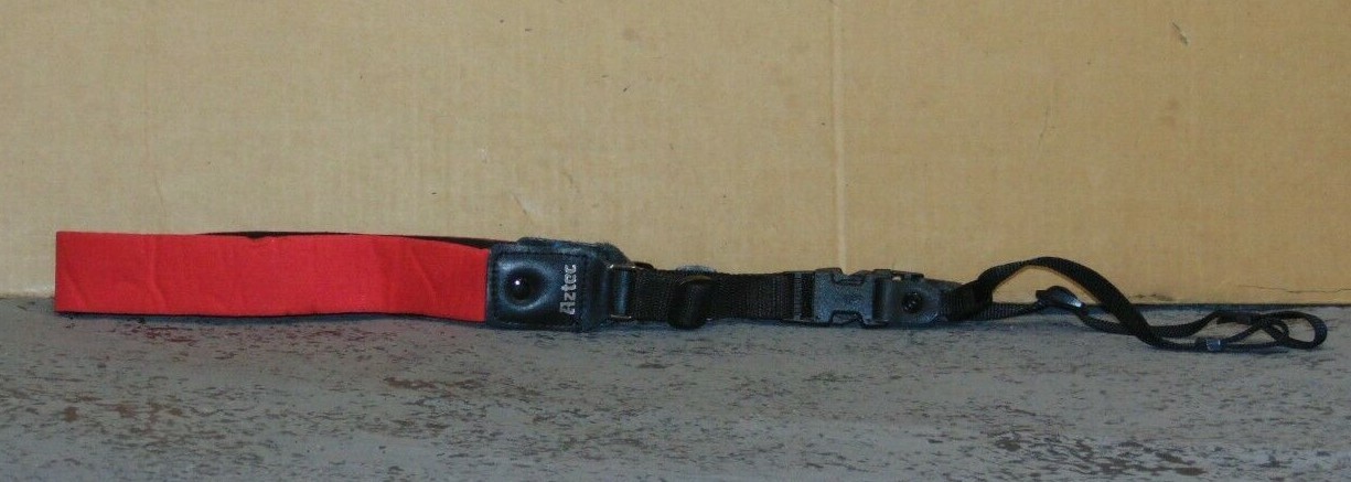 Red Aztec Neoprene (Soft Rubber) Camera Strap w/Quick Release Connecters  A4444