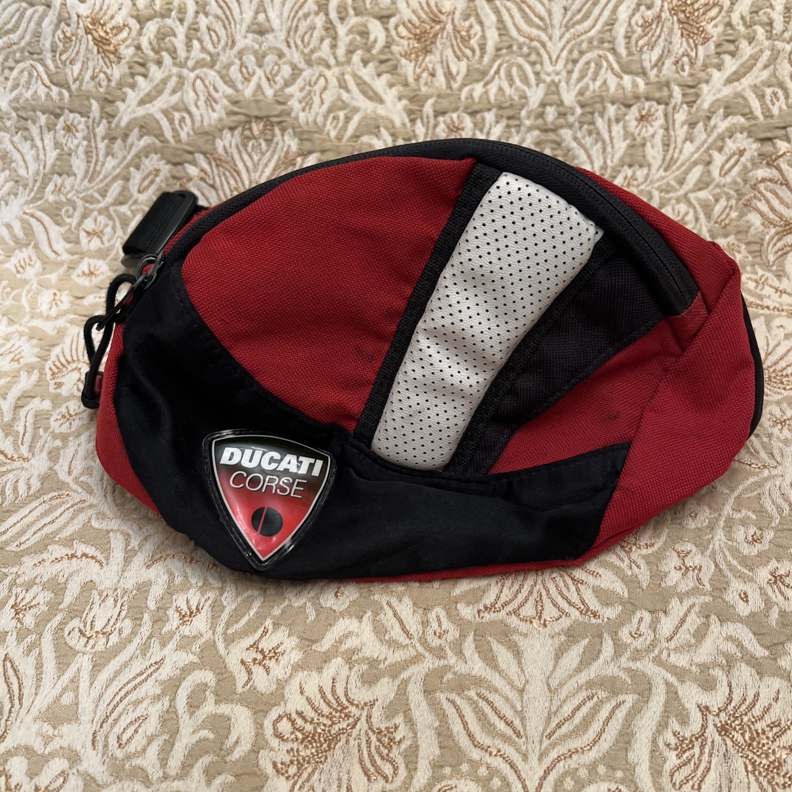 DUCATI CORSE WAISTBAG SPORT BAG MOTORBIKE MOTORCYCLE