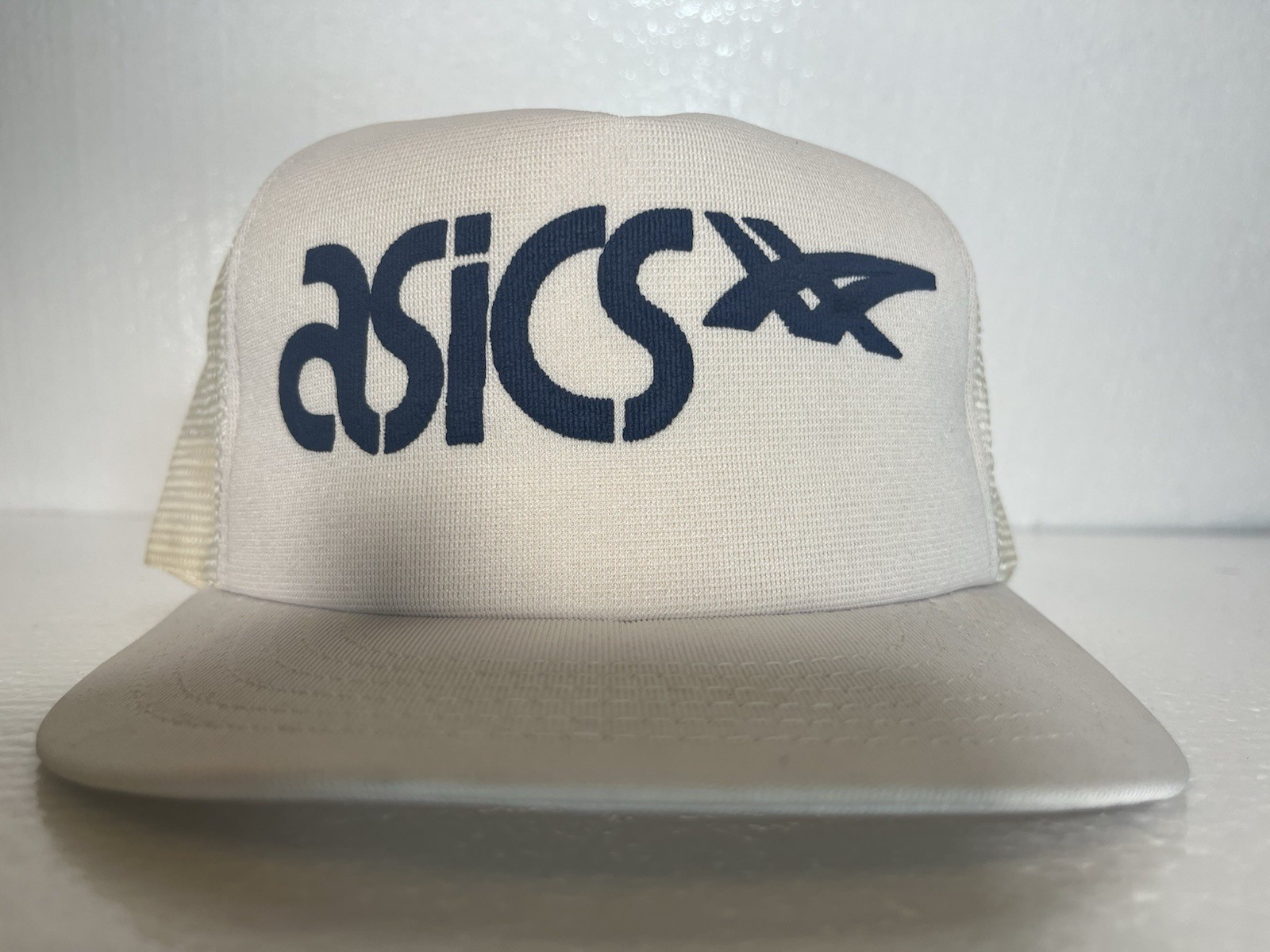 ASICS Vintage 80’s VNDS White Mesh Adjustable Baseball Cap Medium/Large Hat
