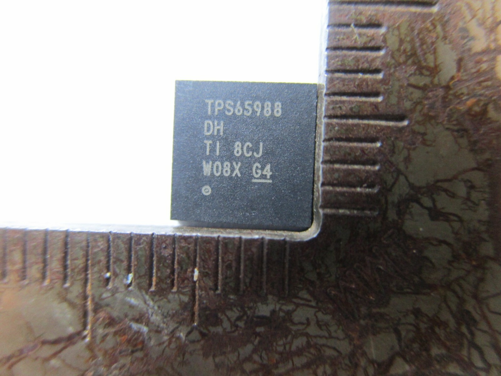 2pcs TPS65988DHRS TPS65988DHRSH TPS65988DH TPS65988 DH TPS65988DHRSHR VQFN56