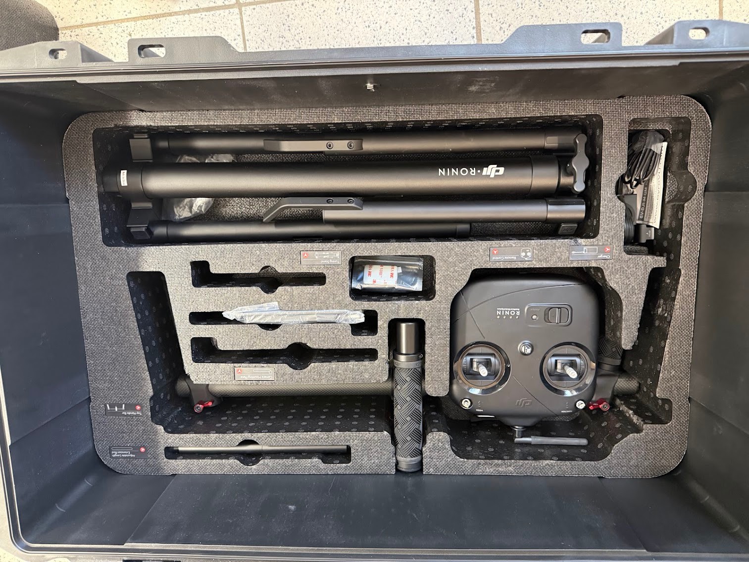 DJI Ronin R-16 3-Axis Gimbal Stabilizer With Case