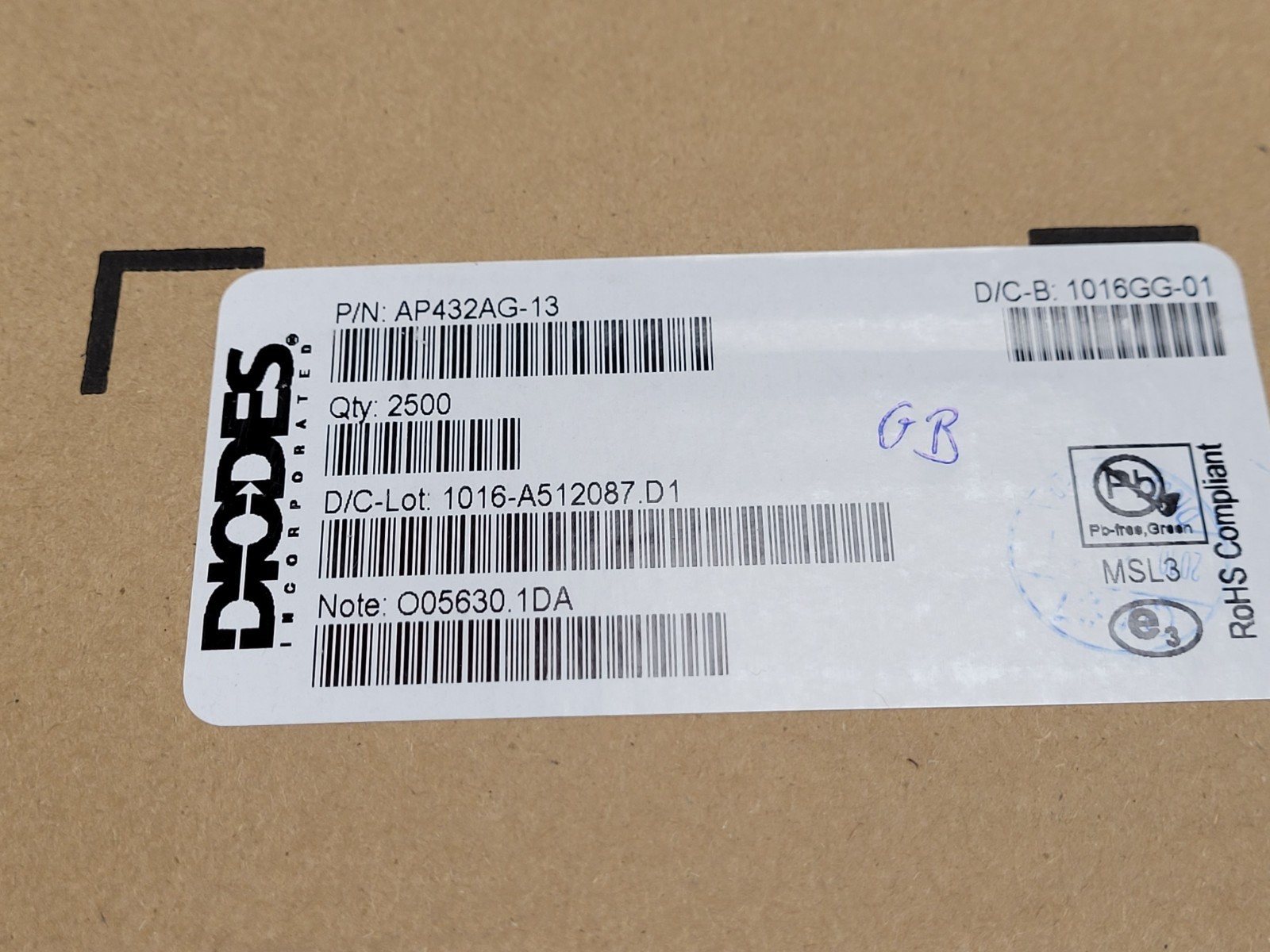 (10 PCS) AP432AG-13 Voltage Ref, Intrf Shunt Ref Bi 200mA 20V 1.24V SOIC-8 ROHS