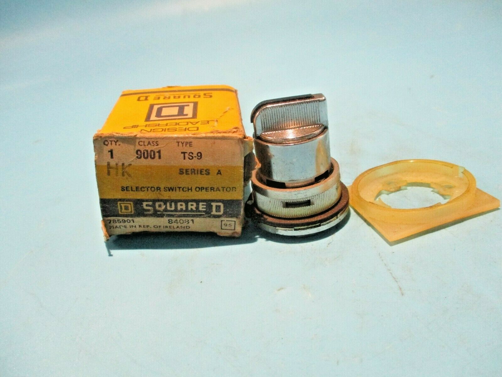 NEW SQUARE D 9001-TS9 SELECTOR SWITCH OPERATOR