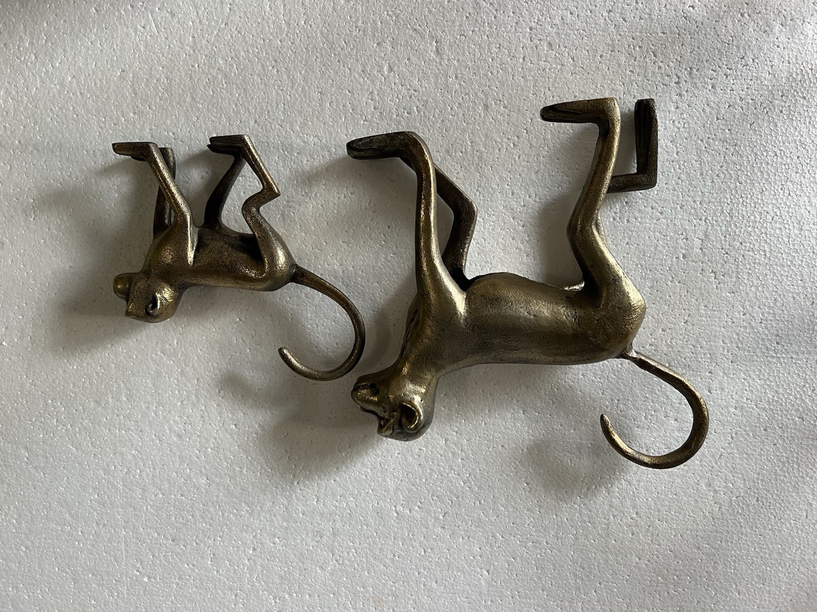 Pair of Bronze Interior Monkey Figurines Hand-Cast, India, Excellent Condition