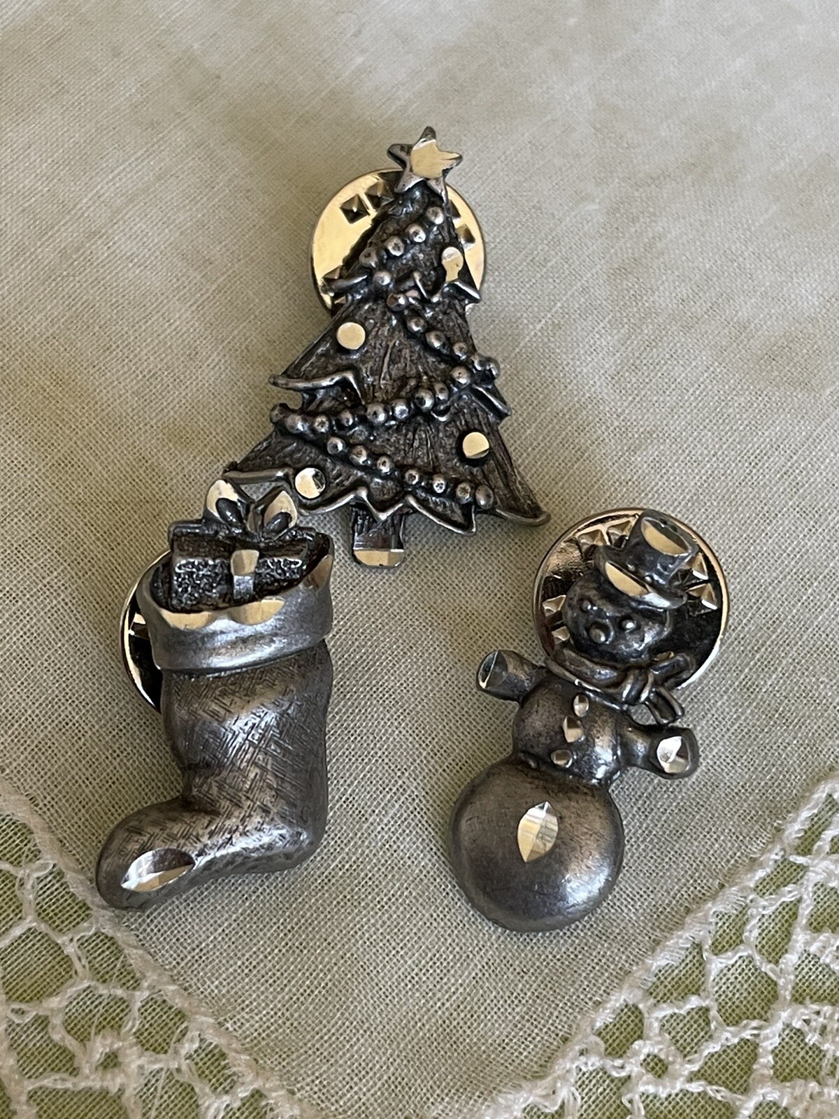 Christmas Brooch Pin Holiday Jewelry Tree Snowman Stocking Pewter  JB-76