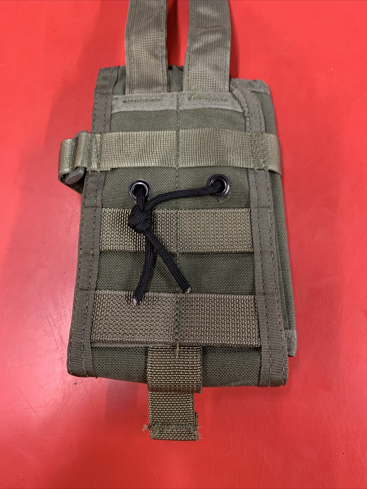 MSA Paraclete Universal Radio Pouch Forest Green