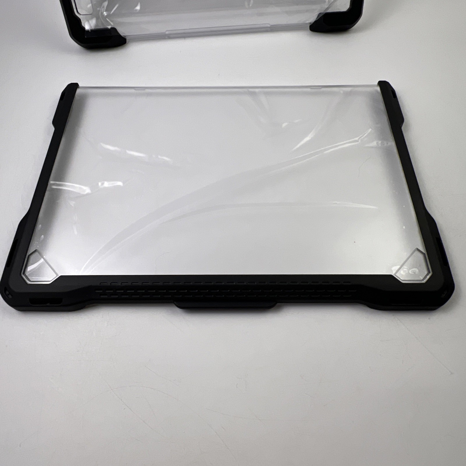 UZBL Rugged Hard Shell Case for Lenovo 100e Gen 2 Chromebooks NEW