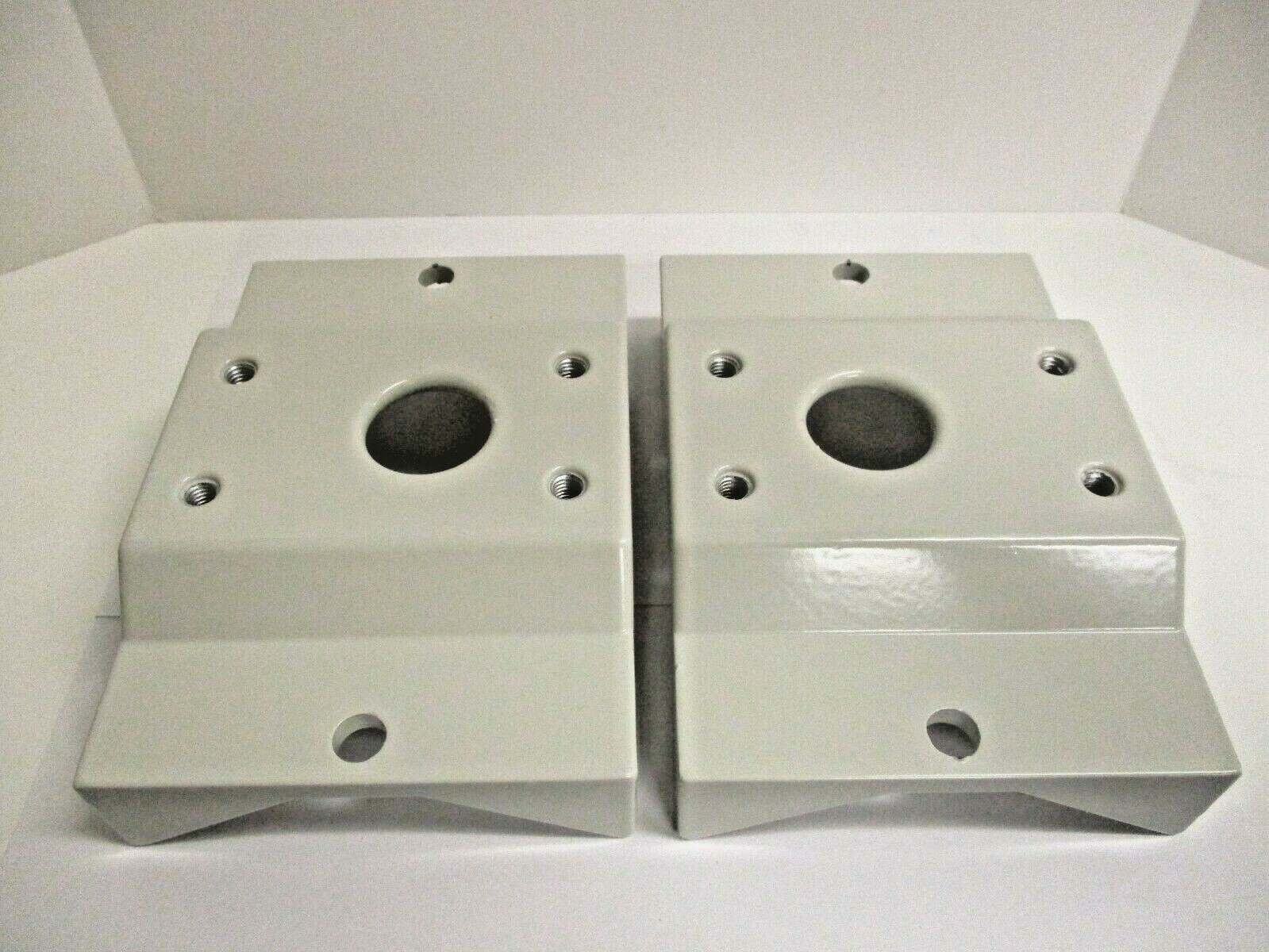 AXIS, 0217-081, VT POLE MOUNT ADAPTER , SURPLUS