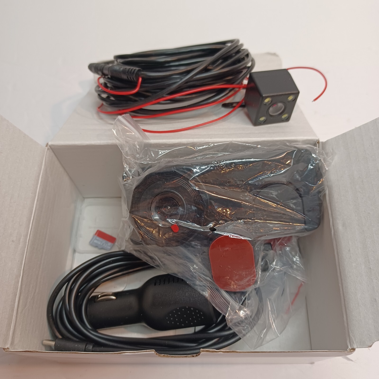 4K Full UHD 3 Channel Dash Cam