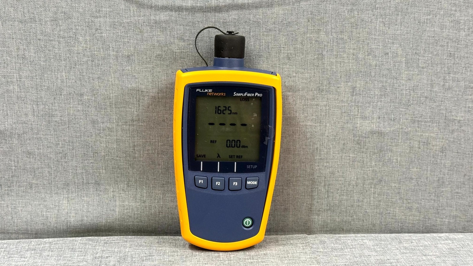 Fluke Networks SimpliFiber Pro Optical Power Meter Handheld Device