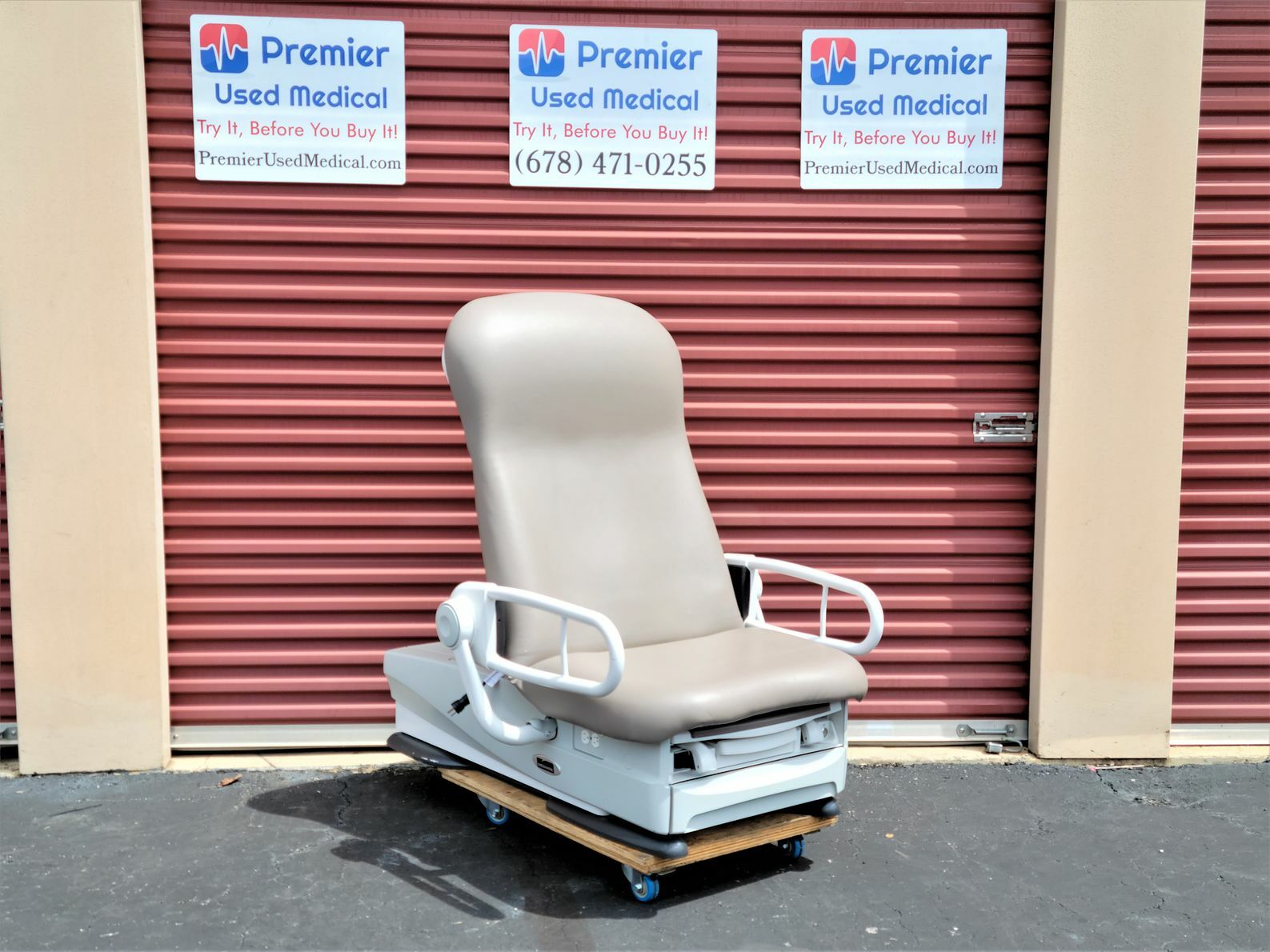 Exam Tables Ritter Midmark  626 w New Upholstery Premier Used Medical Equipment