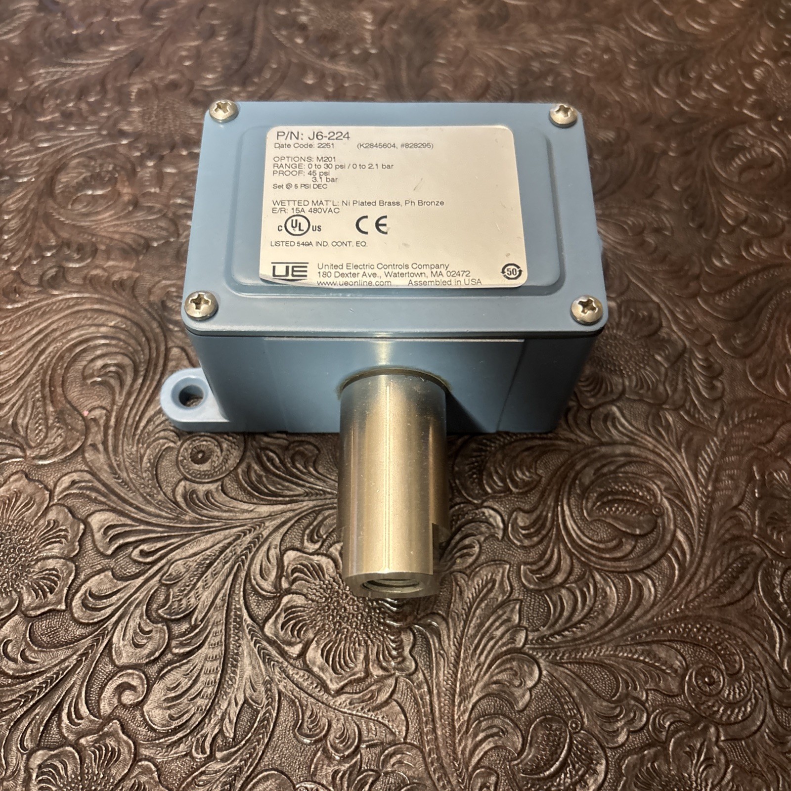 United Electric Controls J6-224 Pressure Switch