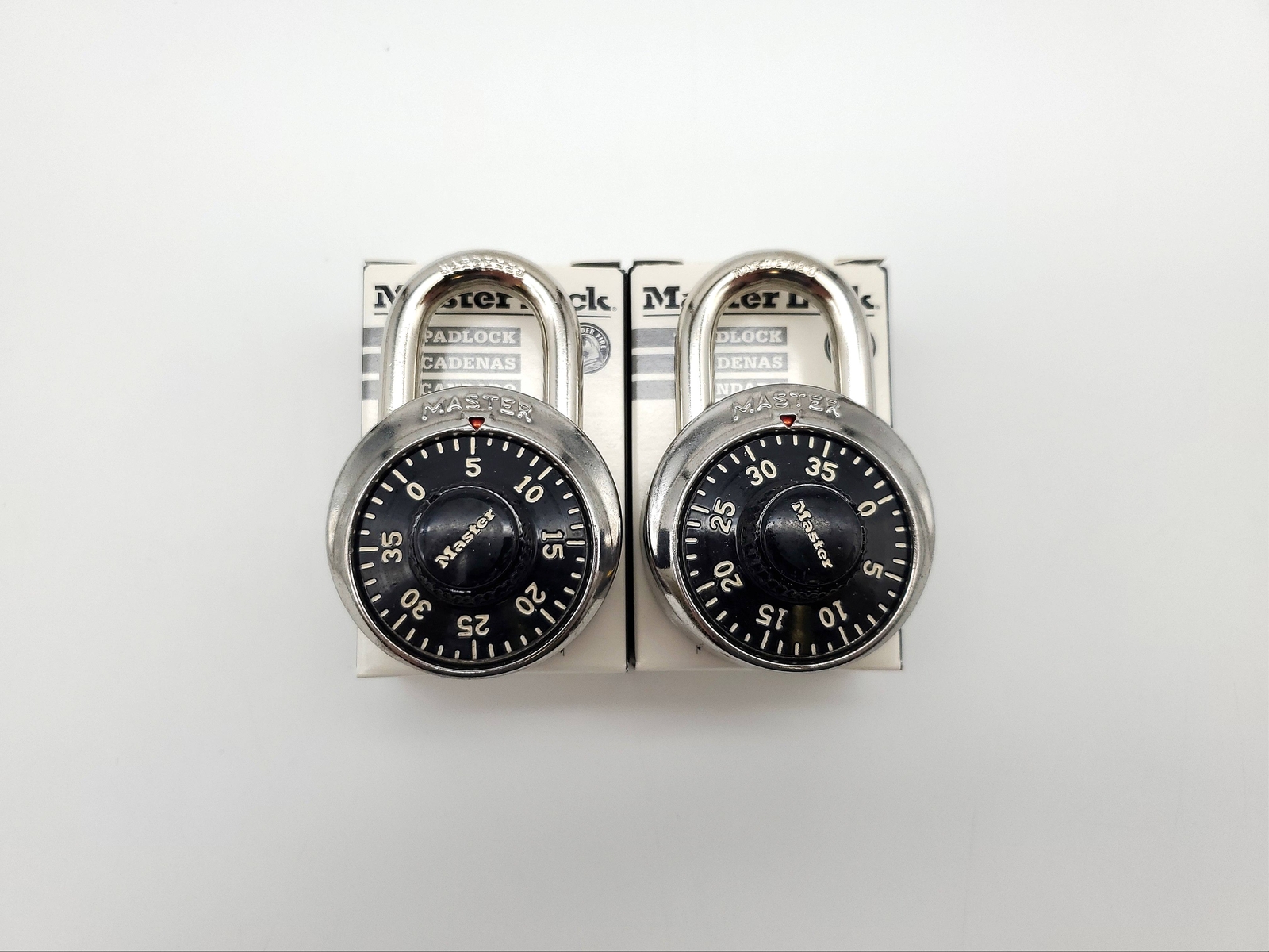 2x Master Lock Combination Padlocks No 1500 Preset 3 Number Code 3/4" Shackle