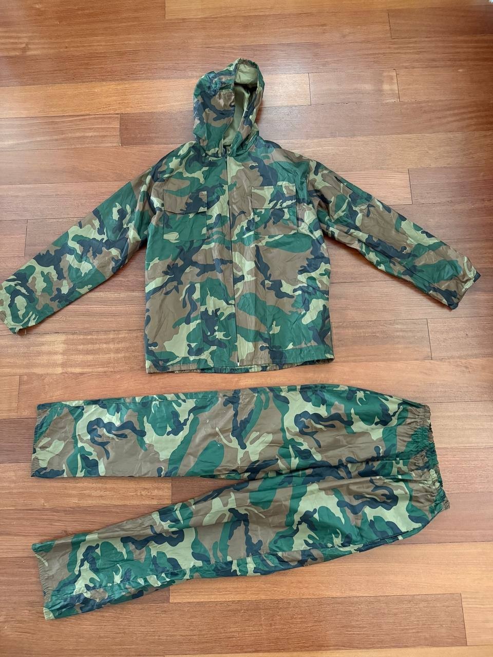 Russian Layer 6 Waterproof Windproof Suit - Size 96-100/182-188