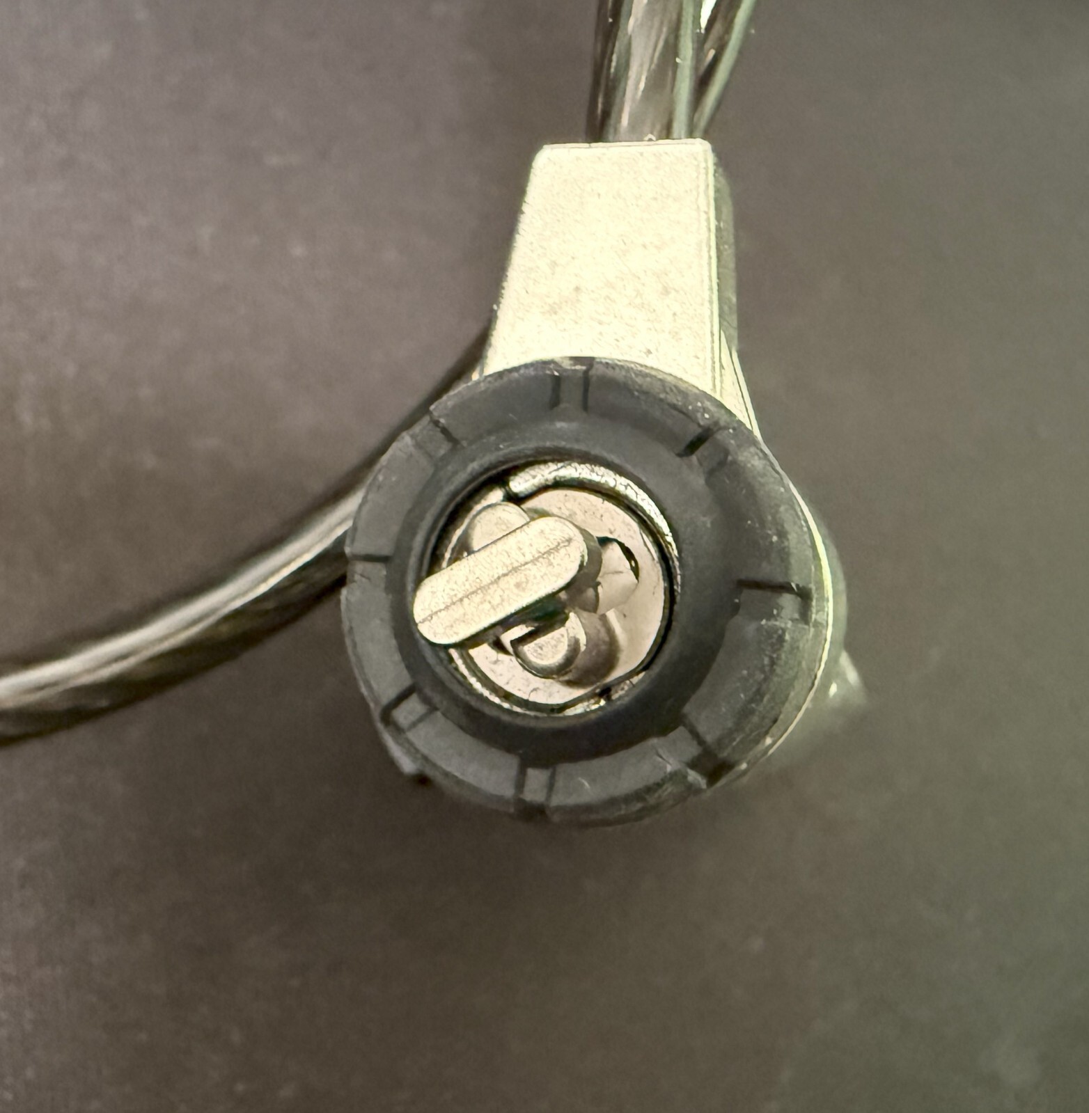 Kensington Resettable Combination Laptop Lock T-Bar
