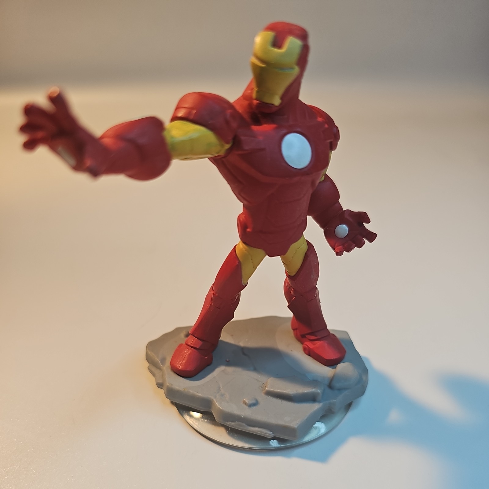 Disney Infinity 2.0 Marvel Avengers Iron Man Figure