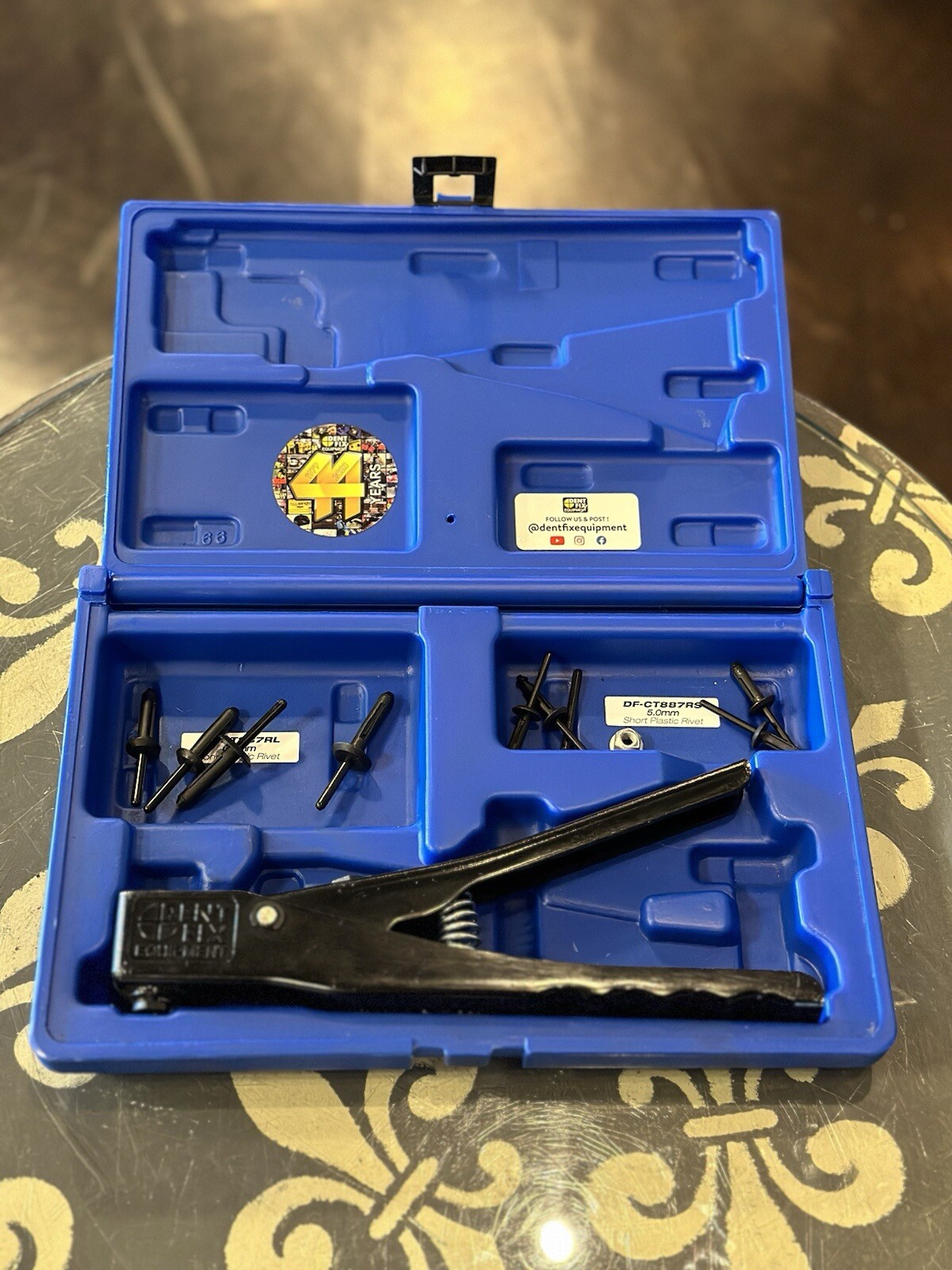 SPITZNAGEL Automotive Dent Fix SLIMLINE Plastic Riveter DF-CT887 w/Case